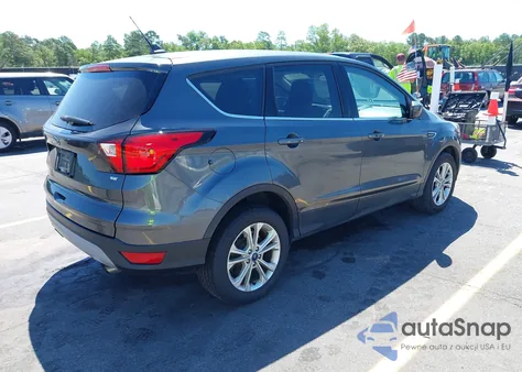 2019 Ford Escape Se from USA, damaged, VIN 1FMCU0GD5KUB19907